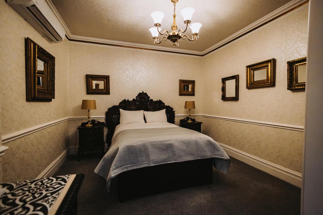 Brook Hall Hotel Childer Thornton Eksteriør billede