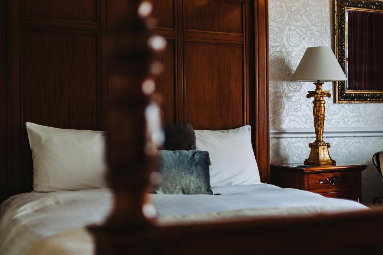 Brook Hall Hotel Childer Thornton Eksteriør billede
