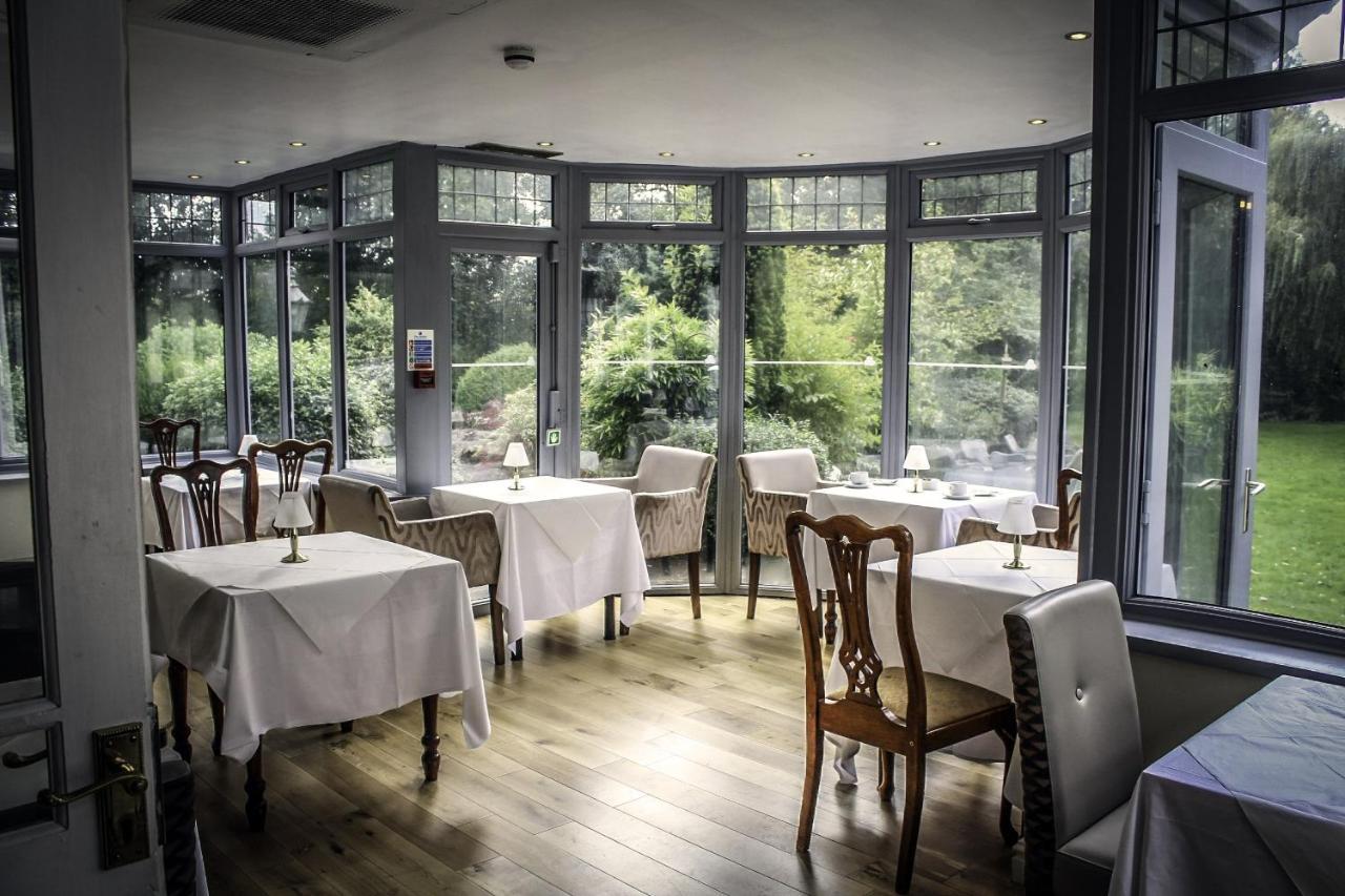 Brook Hall Hotel Childer Thornton Eksteriør billede